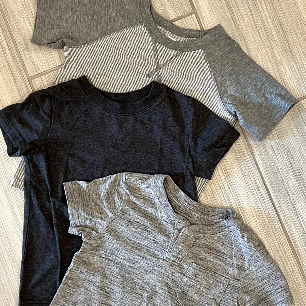 Cat and Jack + Old Navy 3T T-Shirts, set of 3